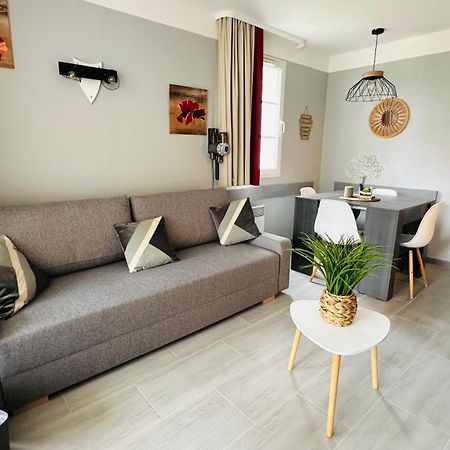 Appartement En Residence Pierre Et Vacance Au Golf Бискаррос Экстерьер фото